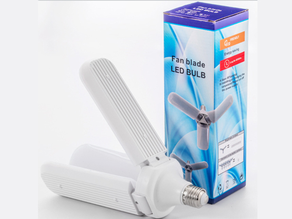 Foldable LED three leaf four leaf bulb energy-saving bulb