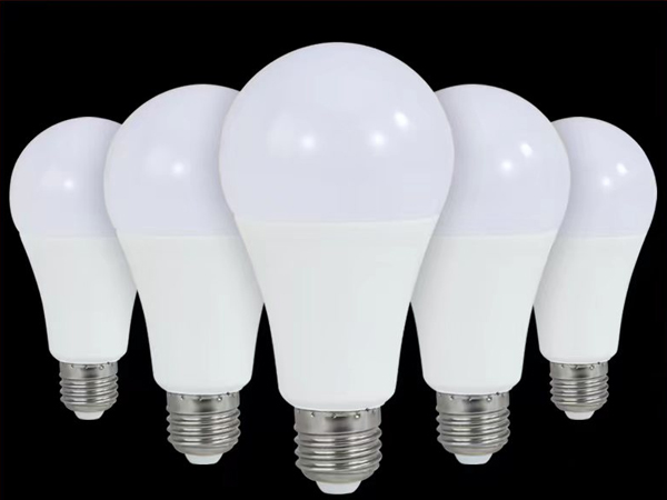 LED plastic coated aluminum bulb E27