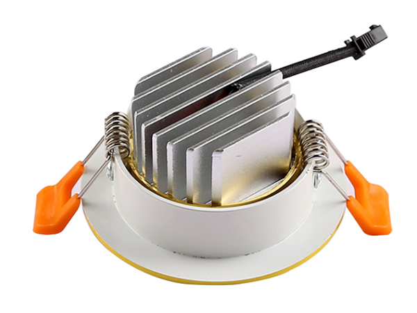 LED aisle spotlights